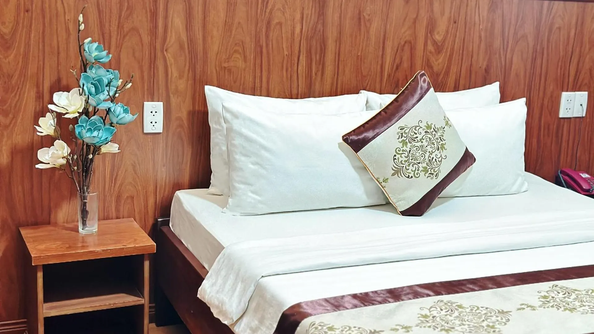 Nhat Minh Airport Hotel Ho Chi Minh City